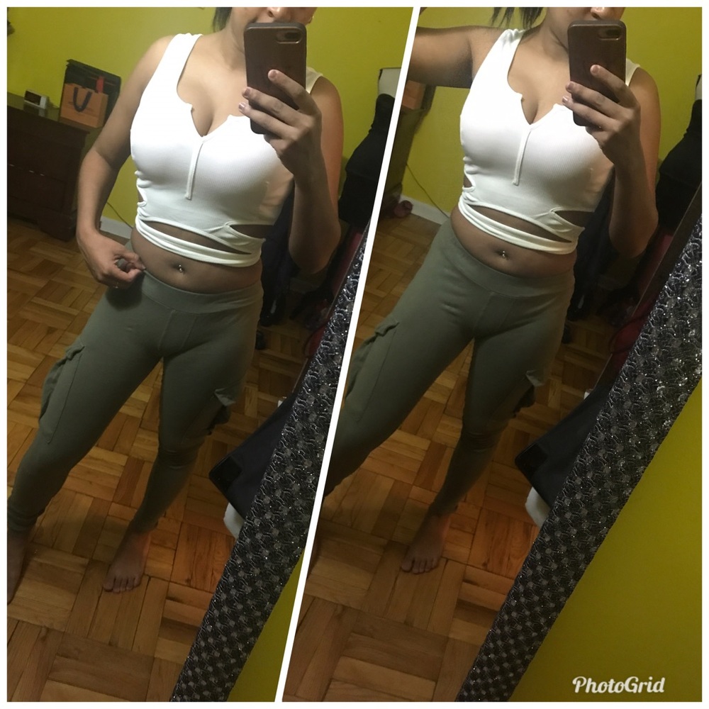 White cropped tank top wrap - Picture 4 of 5
